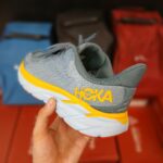 کفش هوکا کلیفتون 8 رنگ آبی مردانه - Image 4